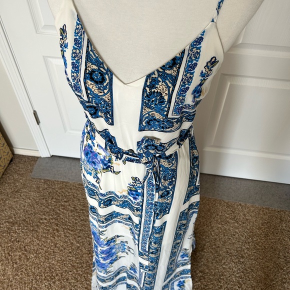 Asos Scarf Print Maxi Dress - Picture 3 of 5